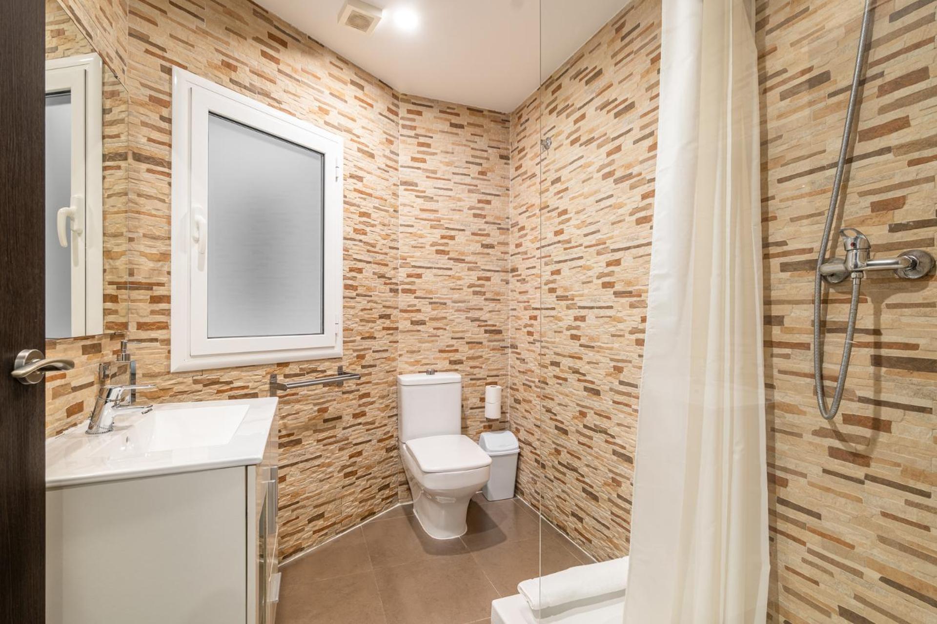 Guest house Laramond Barcelona